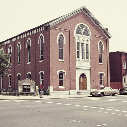 1902